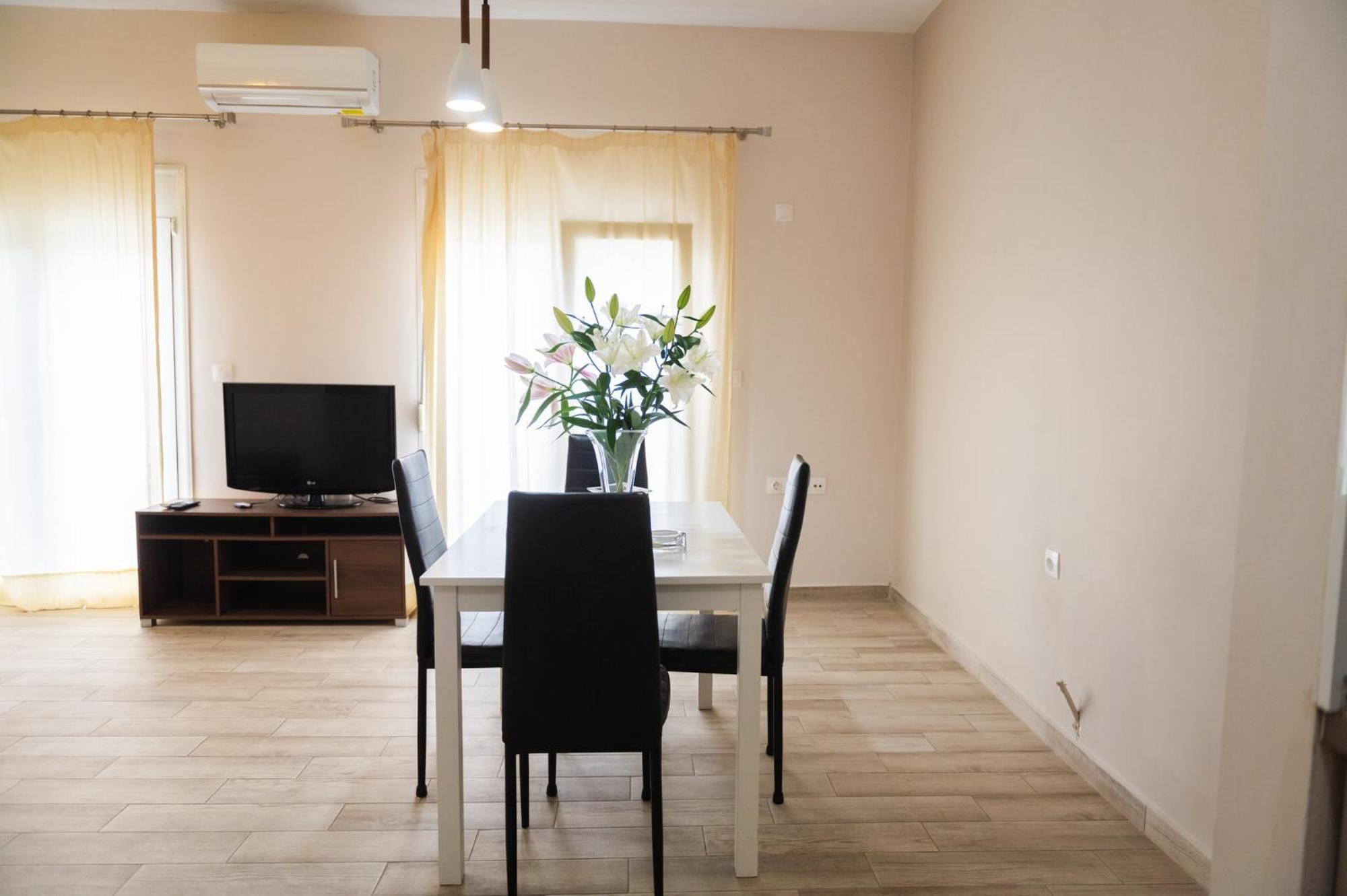 Central Luxurious Suite Near Lighthouse Aleksandropolis Zewnętrze zdjęcie